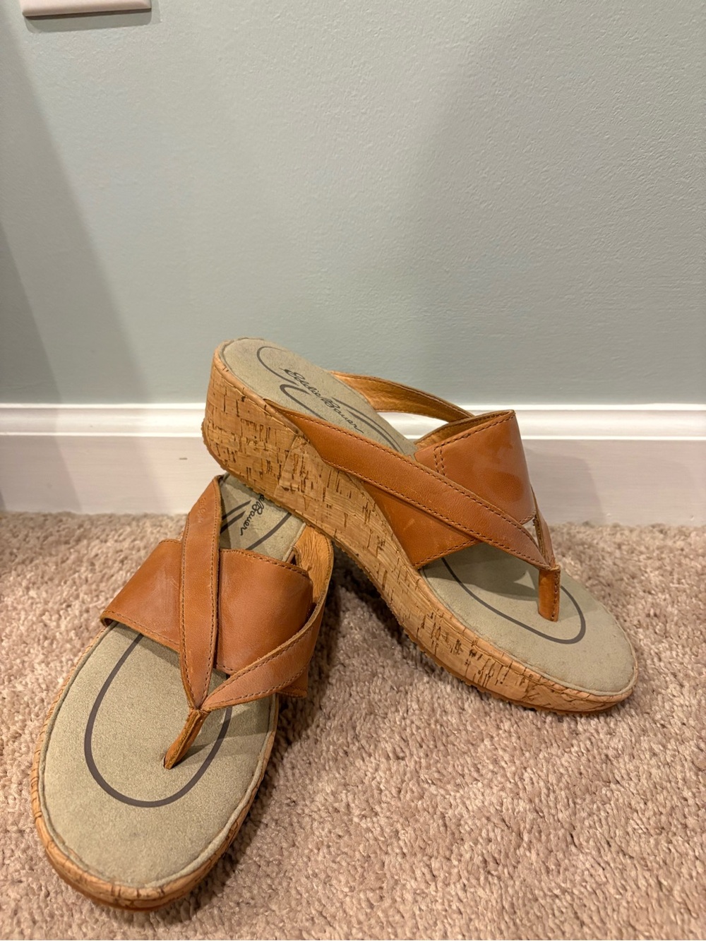 Eddie Bauer Cognac Leather Cork Wedge Thong Sandals